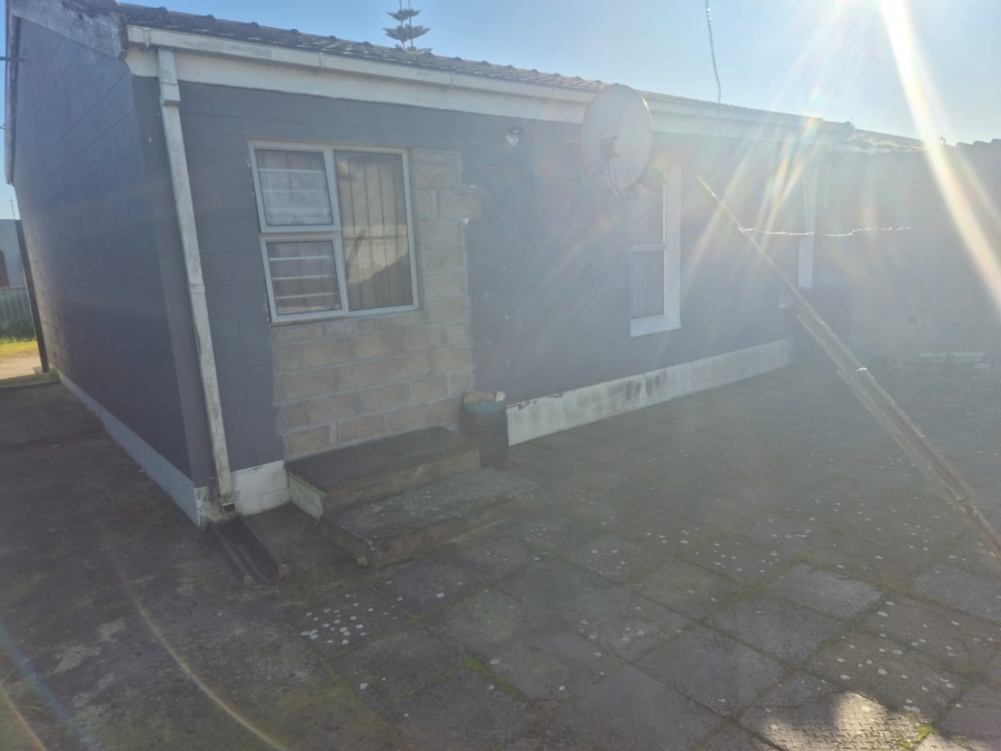 3 Bedroom Property for Sale in Rocklands Western Cape
